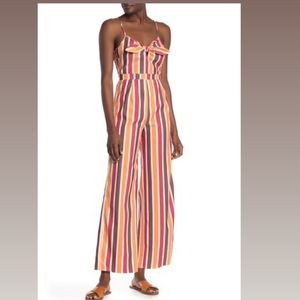 Striped Jumpsuit 🌺🌺🌺